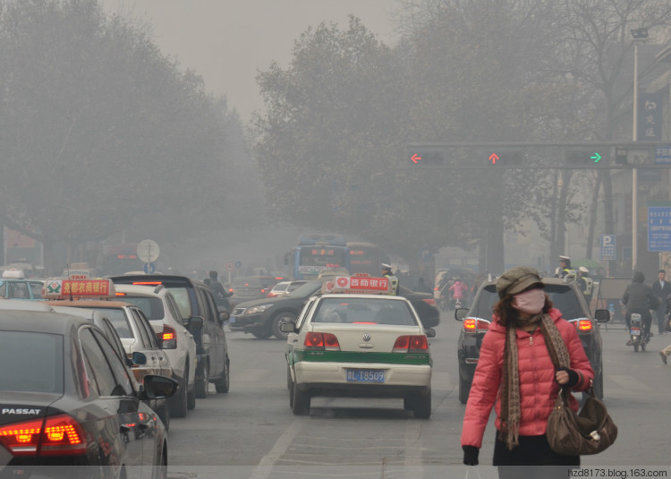亮剑临汾,雾霾克星-福万达空气净化路灯大有可为