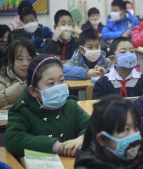 福万达“蓝教室”关爱学生大型公益活动