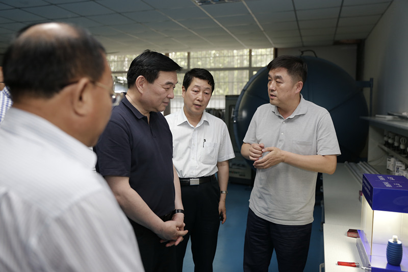 长治市委书记席小军视察福万达工业园