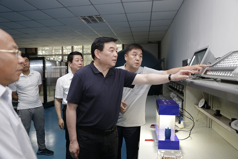 长治市委书记席小军视察福万达工业园